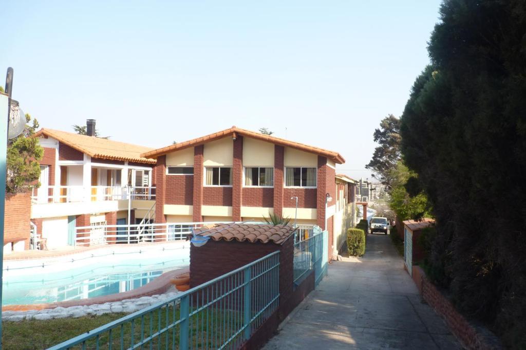 Hotel Aoma Villa Carlos Paz Eksteriør bilde