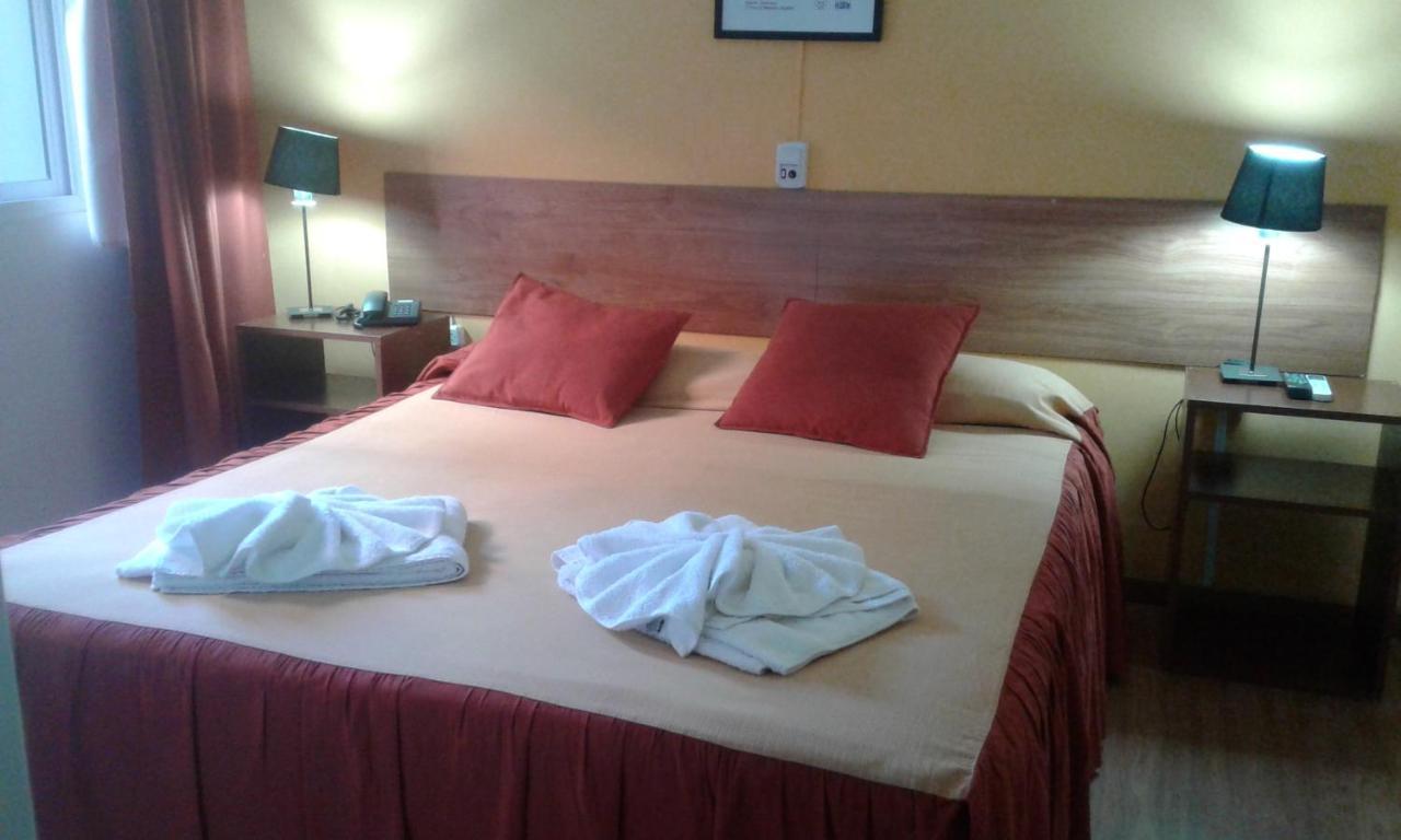 Hotel Aoma Villa Carlos Paz Eksteriør bilde